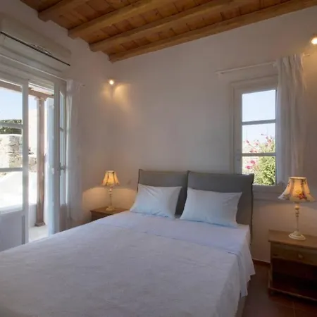Mykonos Psarrou Villas For 18 People ヴィラ